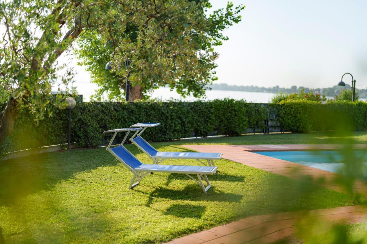 סירמיונה Lake Apartment Primea מראה חיצוני תמונה